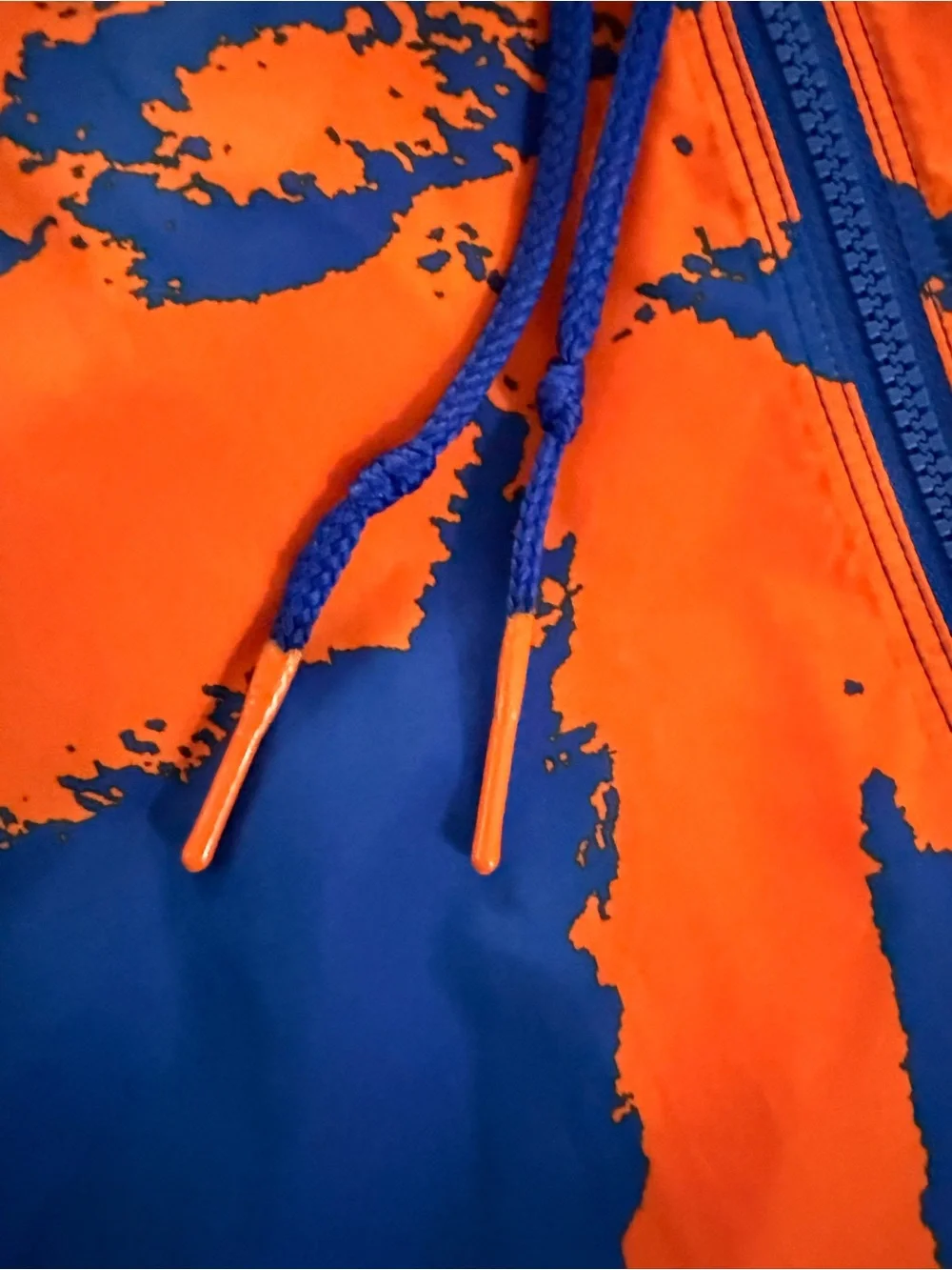 Nike x NBA NYK Men's Hooded Windbreaker with Mesh Liner